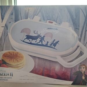 Disney Frozen II Pancake Maker